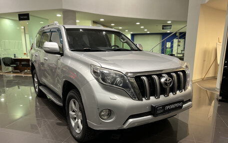 Toyota Land Cruiser Prado 150 рестайлинг 2, 2015 год, 3 379 000 рублей, 3 фотография