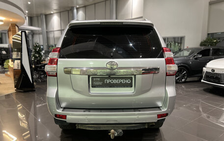 Toyota Land Cruiser Prado 150 рестайлинг 2, 2015 год, 3 379 000 рублей, 7 фотография