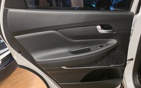 Hyundai Santa Fe IV, 2018 год, 2 780 000 рублей, 21 фотография