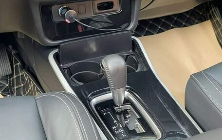 Mitsubishi Outlander III рестайлинг 3, 2021 год, 2 050 000 рублей, 14 фотография