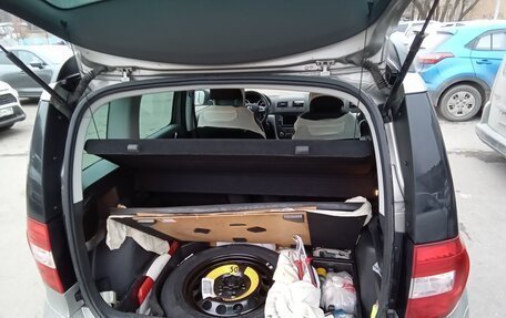 Skoda Yeti I рестайлинг, 2016 год, 2 000 000 рублей, 24 фотография