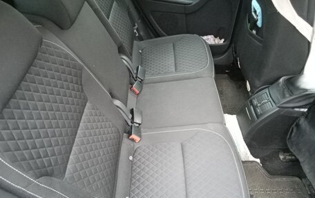 Skoda Yeti I рестайлинг, 2016 год, 2 000 000 рублей, 19 фотография