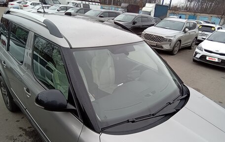 Skoda Yeti I рестайлинг, 2016 год, 2 000 000 рублей, 25 фотография