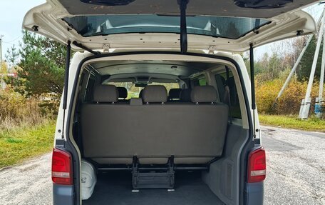 Volkswagen Transporter T5 рестайлинг, 2003 год, 980 000 рублей, 9 фотография