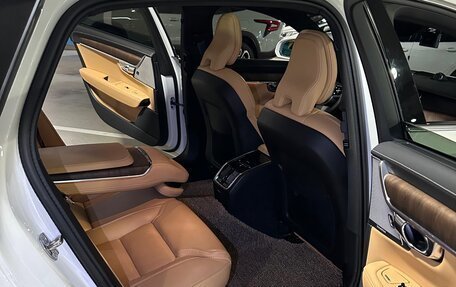 Volvo S90 II рестайлинг, 2021 год, 5 150 000 рублей, 12 фотография