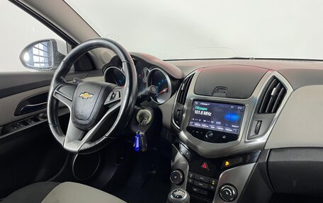 Chevrolet Cruze II, 2014 год, 736 000 рублей, 13 фотография