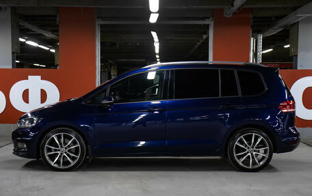 Volkswagen Touran III, 2019 год, 2 298 000 рублей, 8 фотография