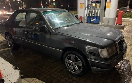 Mercedes-Benz W124, 1991 год, 600 000 рублей, 1 фотография