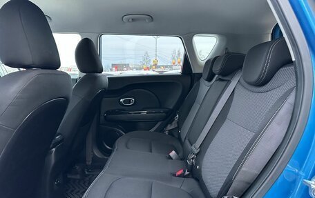 KIA Soul II рестайлинг, 2017 год, 1 799 000 рублей, 35 фотография