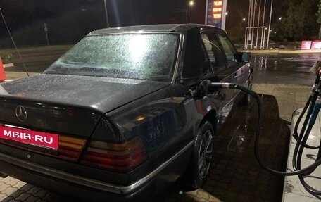 Mercedes-Benz W124, 1991 год, 600 000 рублей, 6 фотография