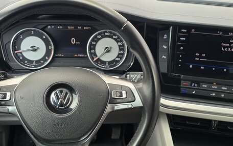 Volkswagen Touareg III, 2018 год, 4 100 000 рублей, 9 фотография