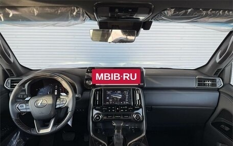 Lexus LX, 2025 год, 21 850 000 рублей, 16 фотография