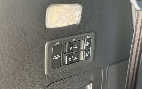 Lexus LX, 2025 год, 21 850 000 рублей, 36 фотография