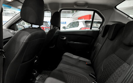 Renault Logan II, 2017 год, 750 000 рублей, 15 фотография