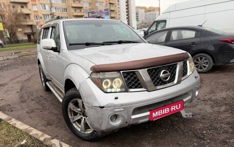 Nissan Pathfinder, 2007 год, 585 000 рублей, 2 фотография