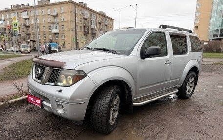 Nissan Pathfinder, 2007 год, 585 000 рублей, 1 фотография