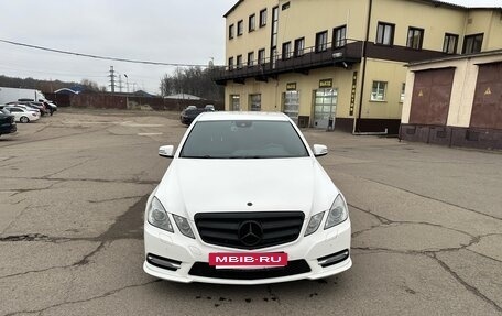 Mercedes-Benz E-Класс, 2012 год, 1 700 000 рублей, 2 фотография