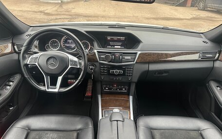 Mercedes-Benz E-Класс, 2012 год, 1 700 000 рублей, 10 фотография