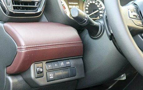 Toyota Urban Cruiser, 2024 год, 3 150 000 рублей, 6 фотография