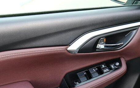 Toyota Urban Cruiser, 2024 год, 3 150 000 рублей, 5 фотография