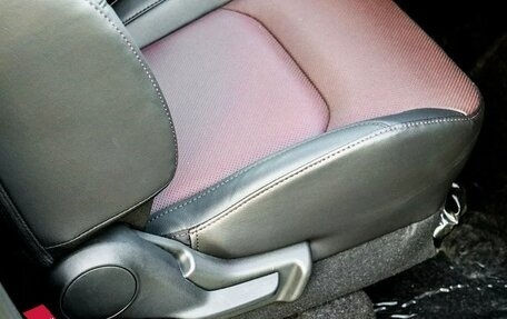 Toyota Urban Cruiser, 2024 год, 3 150 000 рублей, 15 фотография