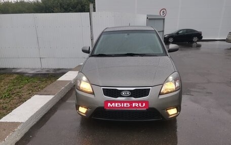 KIA Rio II, 2010 год, 615 000 рублей, 2 фотография