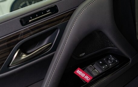 Lexus LX, 2024 год, 22 200 000 рублей, 10 фотография