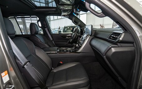 Lexus LX, 2024 год, 22 200 000 рублей, 18 фотография