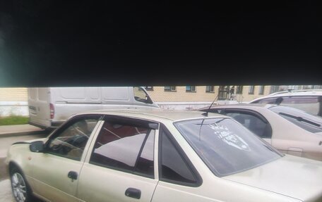 Daewoo Nexia I рестайлинг, 2010 год, 150 000 рублей, 3 фотография