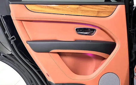 Bentley Bentayga I, 2021 год, 28 524 400 рублей, 24 фотография