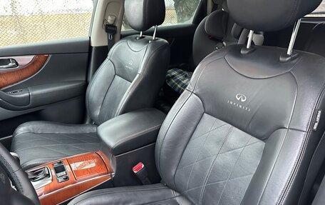 Infiniti FX II, 2008 год, 1 295 000 рублей, 19 фотография