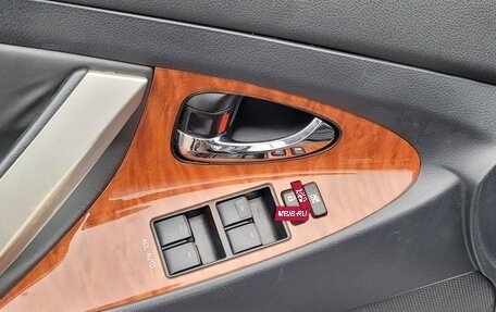 Toyota Camry, 2010 год, 760 000 рублей, 18 фотография