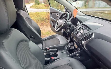 Hyundai ix35 I рестайлинг, 2011 год, 1 600 000 рублей, 8 фотография