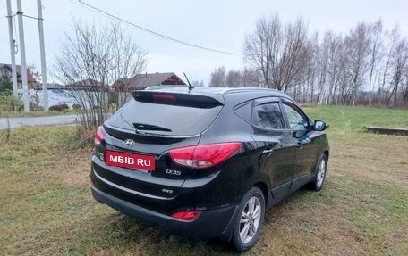 Hyundai ix35 I рестайлинг, 2011 год, 1 600 000 рублей, 2 фотография