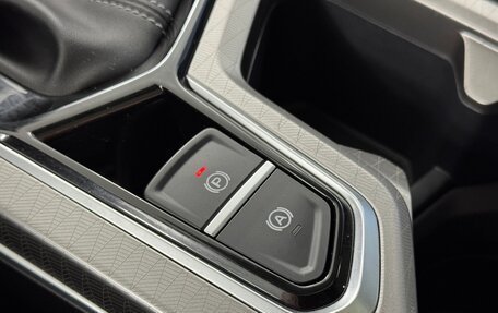 Geely Emgrand, 2024 год, 1 947 000 рублей, 12 фотография