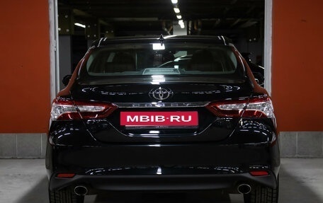 Toyota Camry, 2023 год, 4 298 000 рублей, 6 фотография