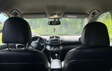 Toyota RAV4, 2010 год, 1 300 000 рублей, 18 фотография