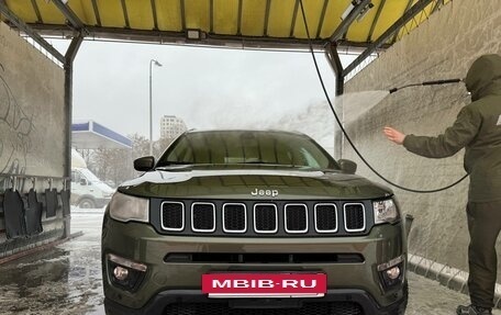 Jeep Compass II, 2018 год, 2 200 000 рублей, 2 фотография