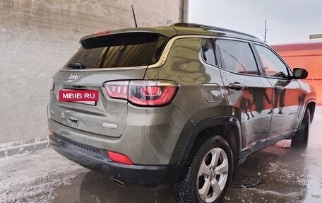 Jeep Compass II, 2018 год, 2 200 000 рублей, 15 фотография