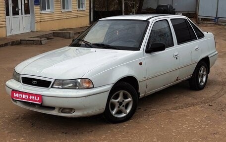 Daewoo Nexia I рестайлинг, 2001 год, 110 000 рублей, 1 фотография