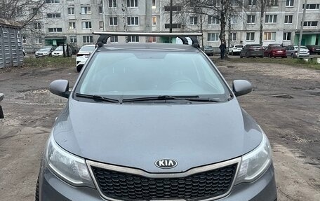 KIA Rio III рестайлинг, 2017 год, 1 050 000 рублей, 1 фотография