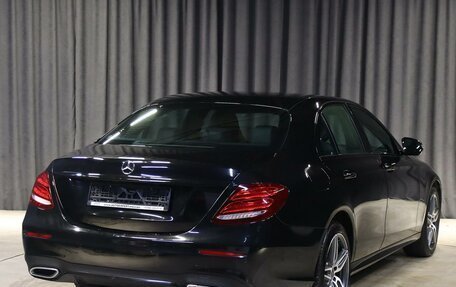 Mercedes-Benz E-Класс, 2019 год, 2 939 000 рублей, 2 фотография