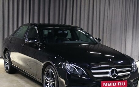 Mercedes-Benz E-Класс, 2019 год, 2 939 000 рублей, 3 фотография