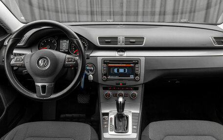 Volkswagen Passat B7, 2012 год, 1 140 000 рублей, 10 фотография