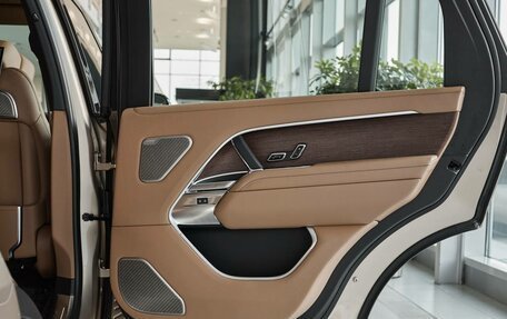 Land Rover Range Rover IV рестайлинг, 2025 год, 28 000 000 рублей, 27 фотография