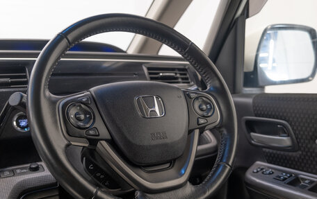 Honda Stepwgn IV, 2019 год, 2 469 000 рублей, 14 фотография