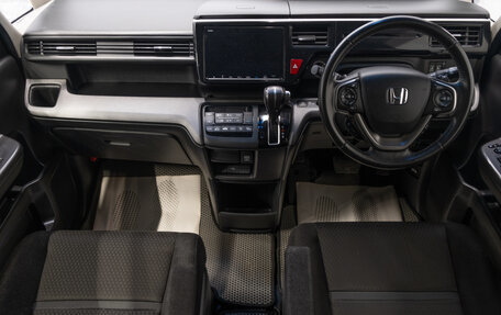 Honda Stepwgn IV, 2019 год, 2 469 000 рублей, 11 фотография