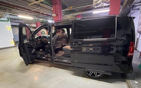 Mercedes-Benz V-Класс, 2023 год, 11 000 000 рублей, 14 фотография