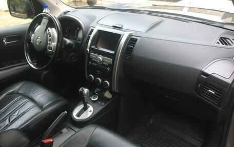 Nissan X-Trail, 2011 год, 1 050 000 рублей, 13 фотография