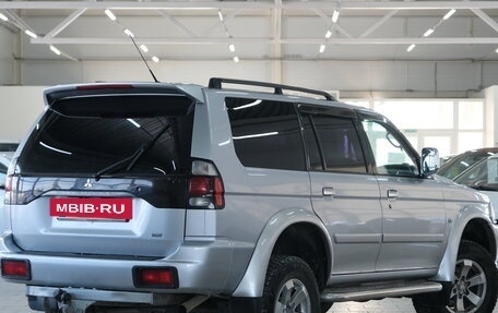 Mitsubishi Pajero Sport II рестайлинг, 2005 год, 1 079 000 рублей, 6 фотография